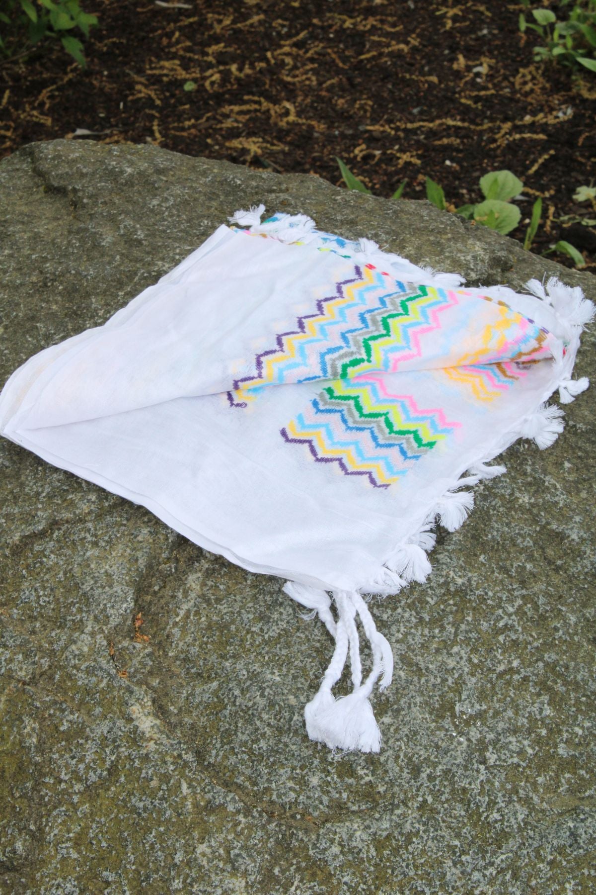 Keffiyeh Scarf-White