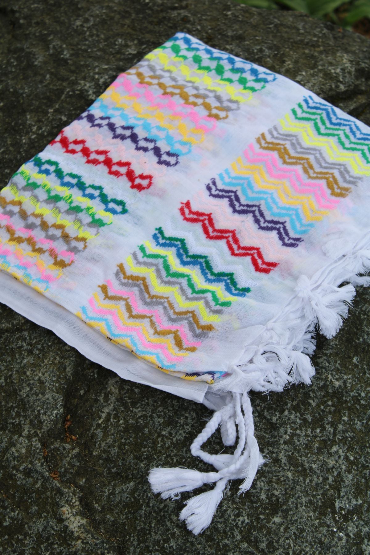 Keffiyeh Scarf-White