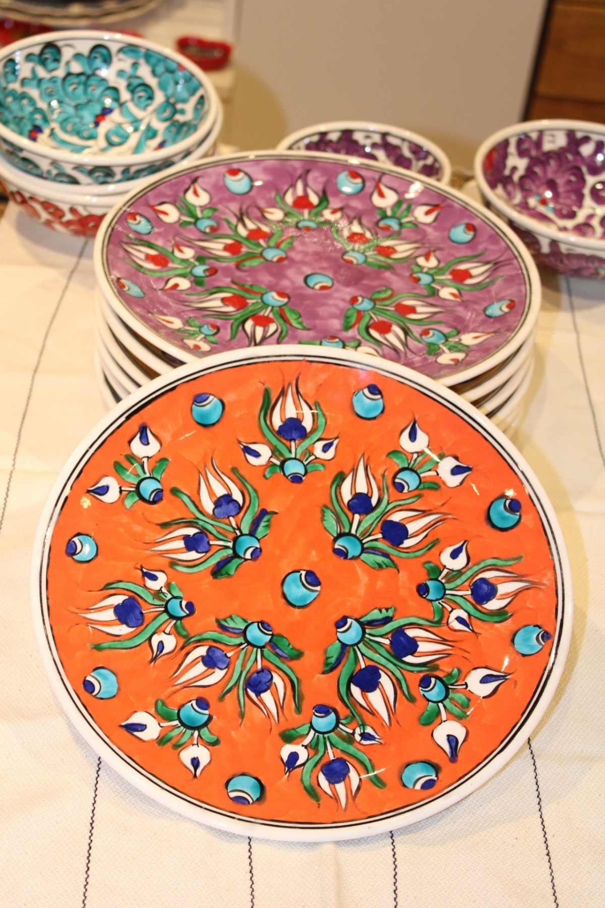 Laleh Tulip Ceramic Plates