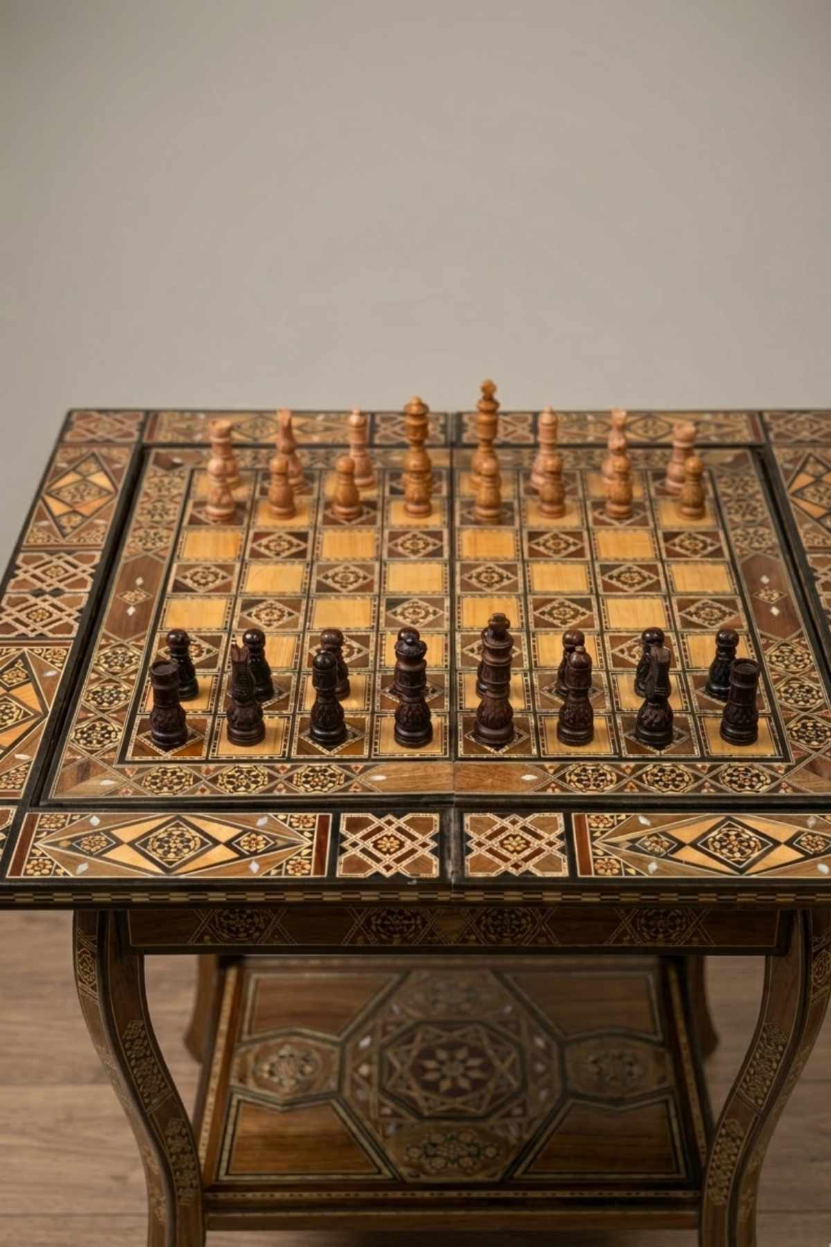 Sultan – Luxury Handmade Syrian Mosaic Game & Side Table