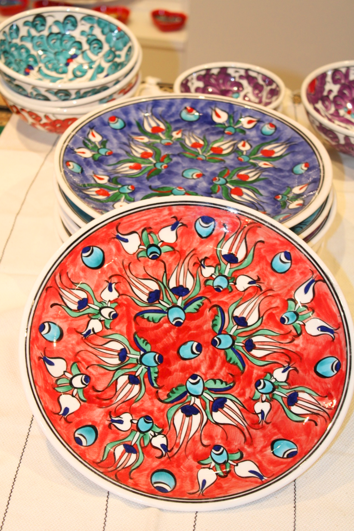 Laleh Tulip Ceramic Plates