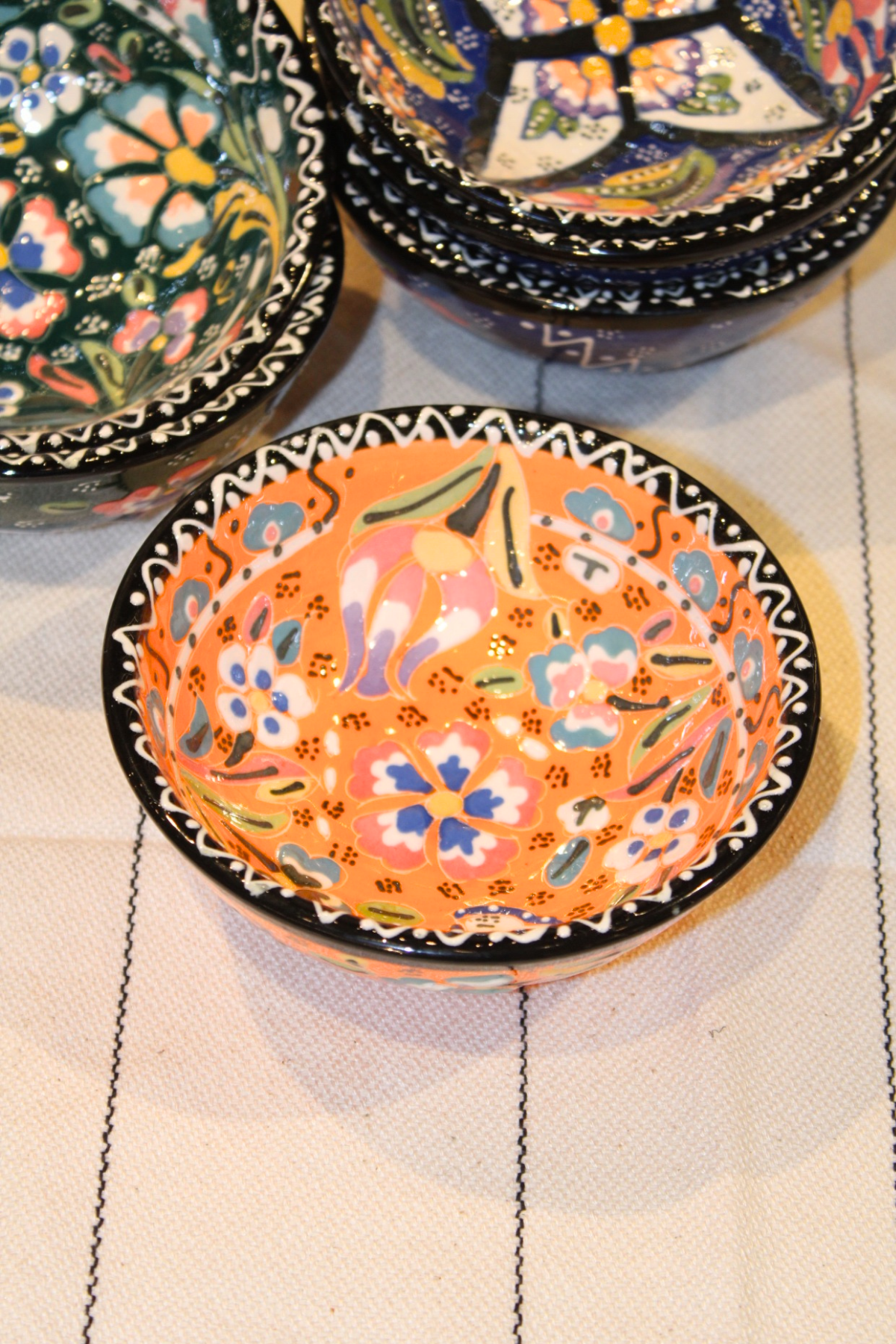 Shaggy Ceramic Bowls 12 cm