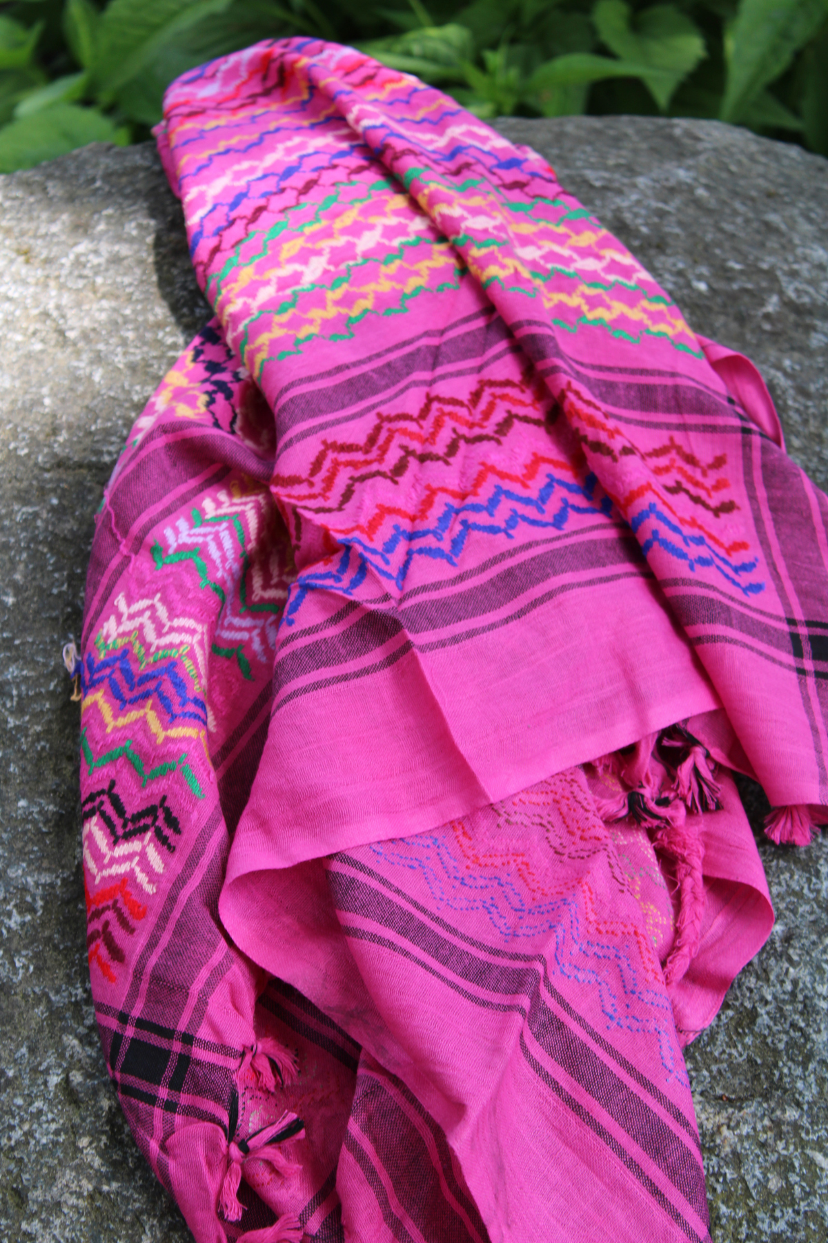 Bright Pink Premium Cotton Keffiyeh Scarf – Handwoven in Syria