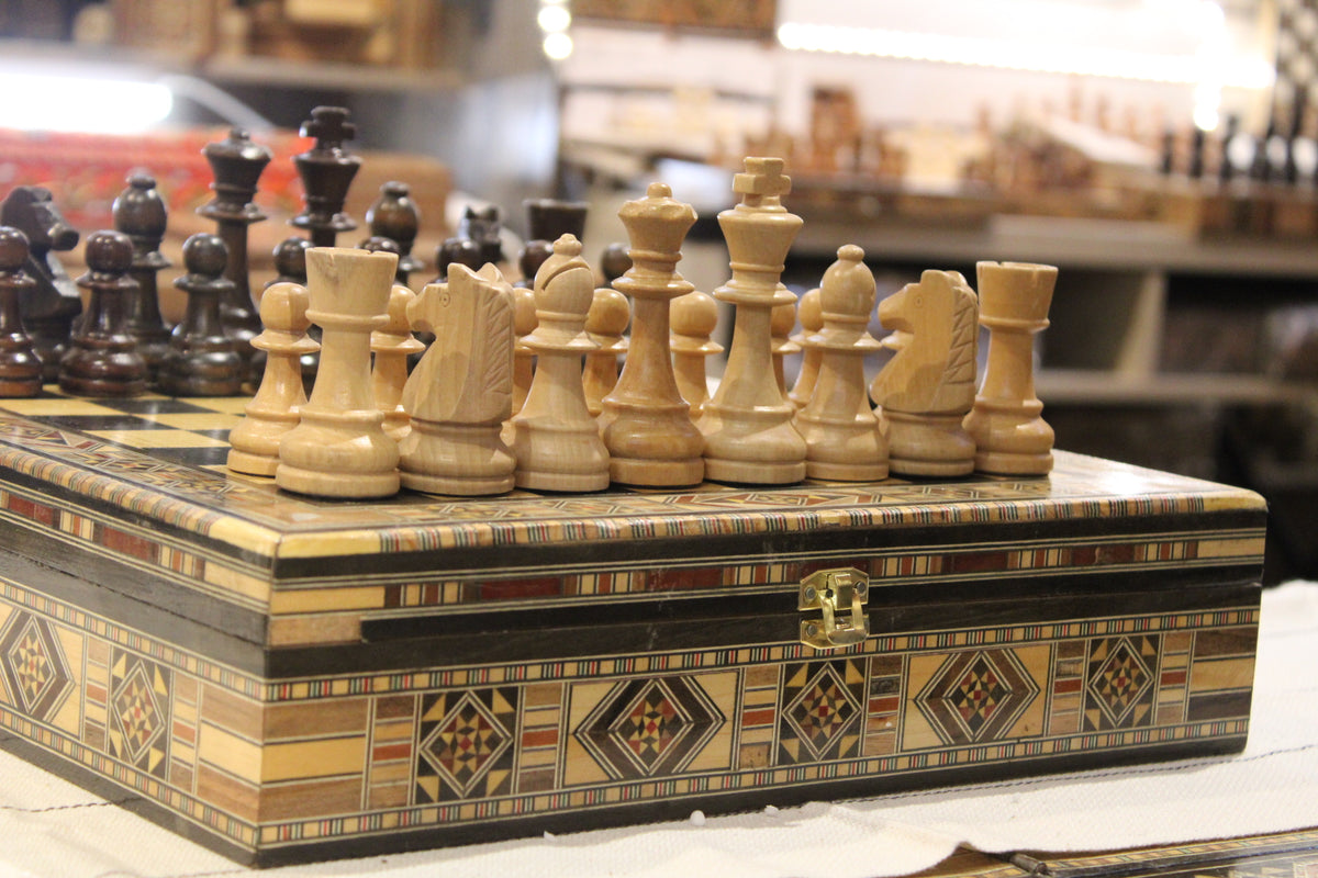 Mosaic Chess Box