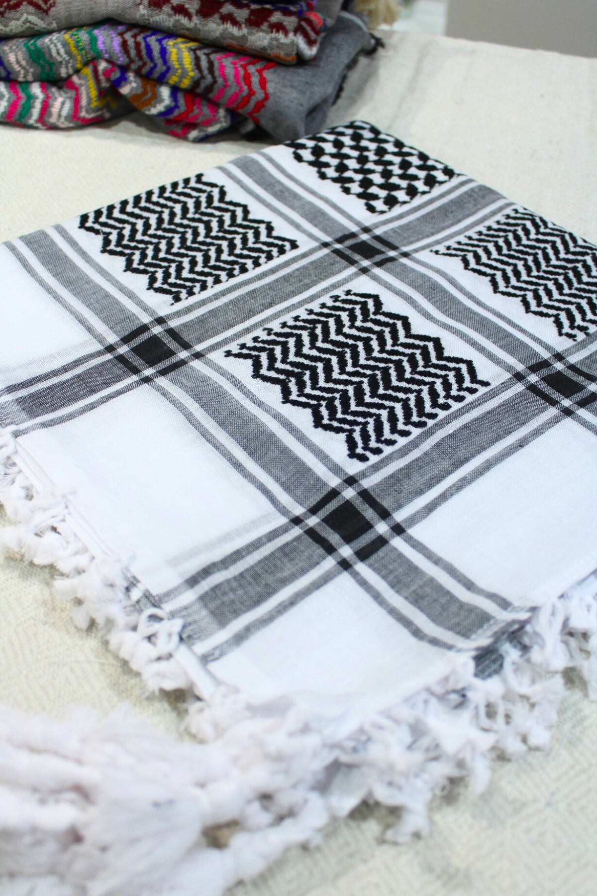 Keffiyeh throw