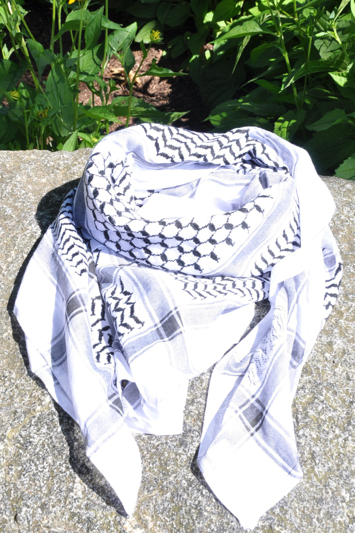 Keffieh Noir Blanc Skeleton - Écharpe Foulard Shemag Pour Airsoft - Neuf