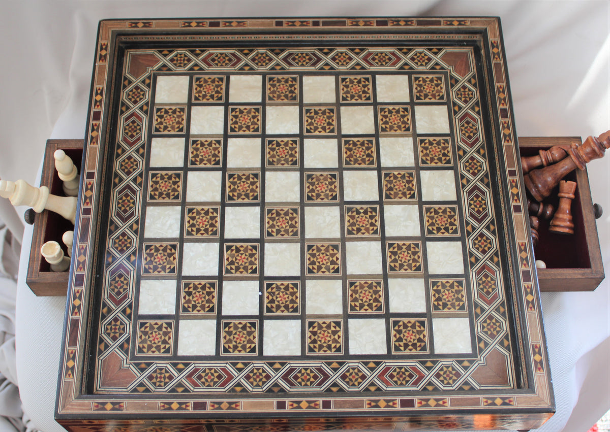 Shah Mosaic Chess Board