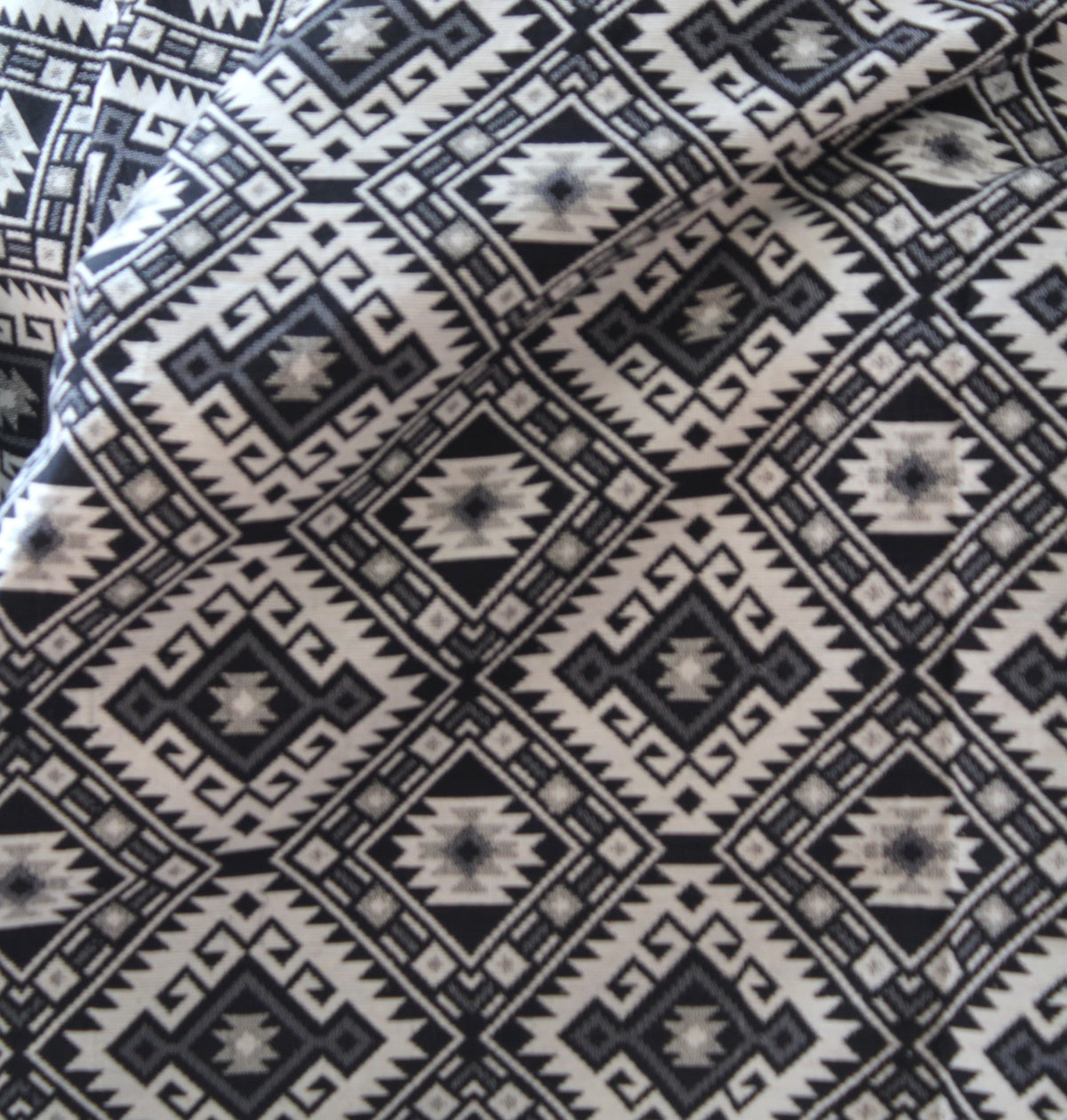 Handwoven Blanket Collection - Soumak Boutique