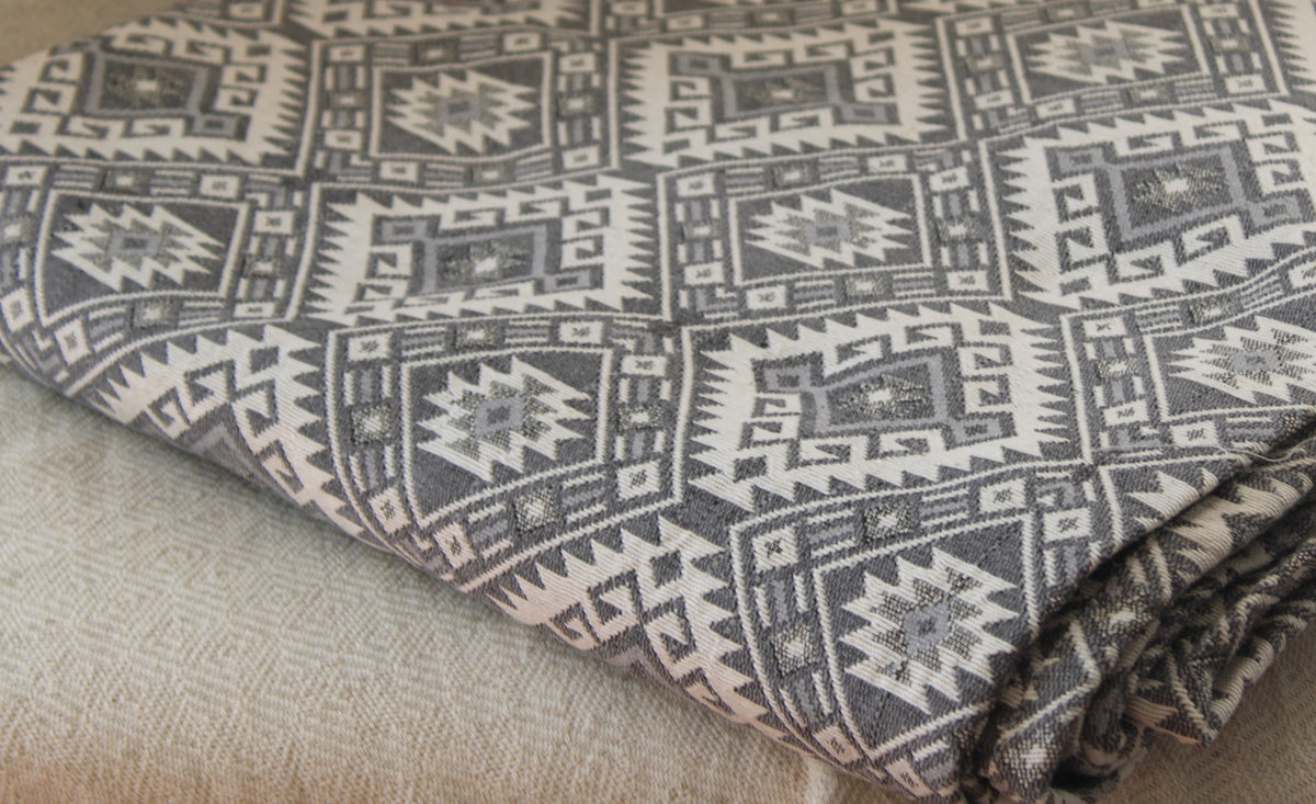 Handwoven Blanket Collection - Soumak Boutique