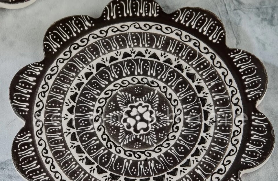 Trivets 7" Ceramic Collection
